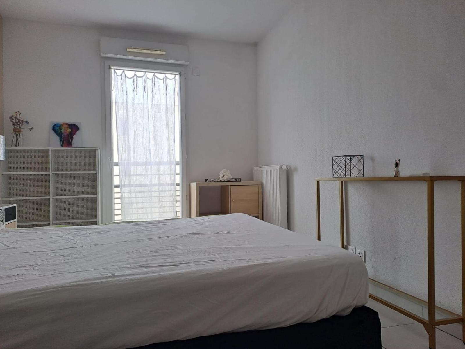 Appartement T2 Avec Terrasse, 5 Min De La Plage Fréjus Exterior foto